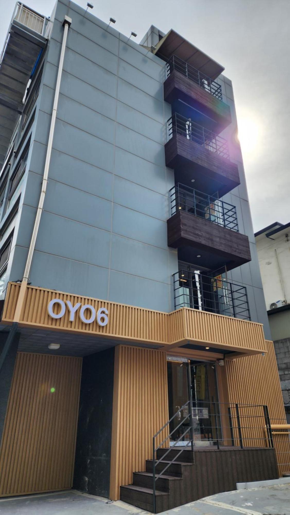 Oyo Hostel Myeongdong 6 Сеул Экстерьер фото